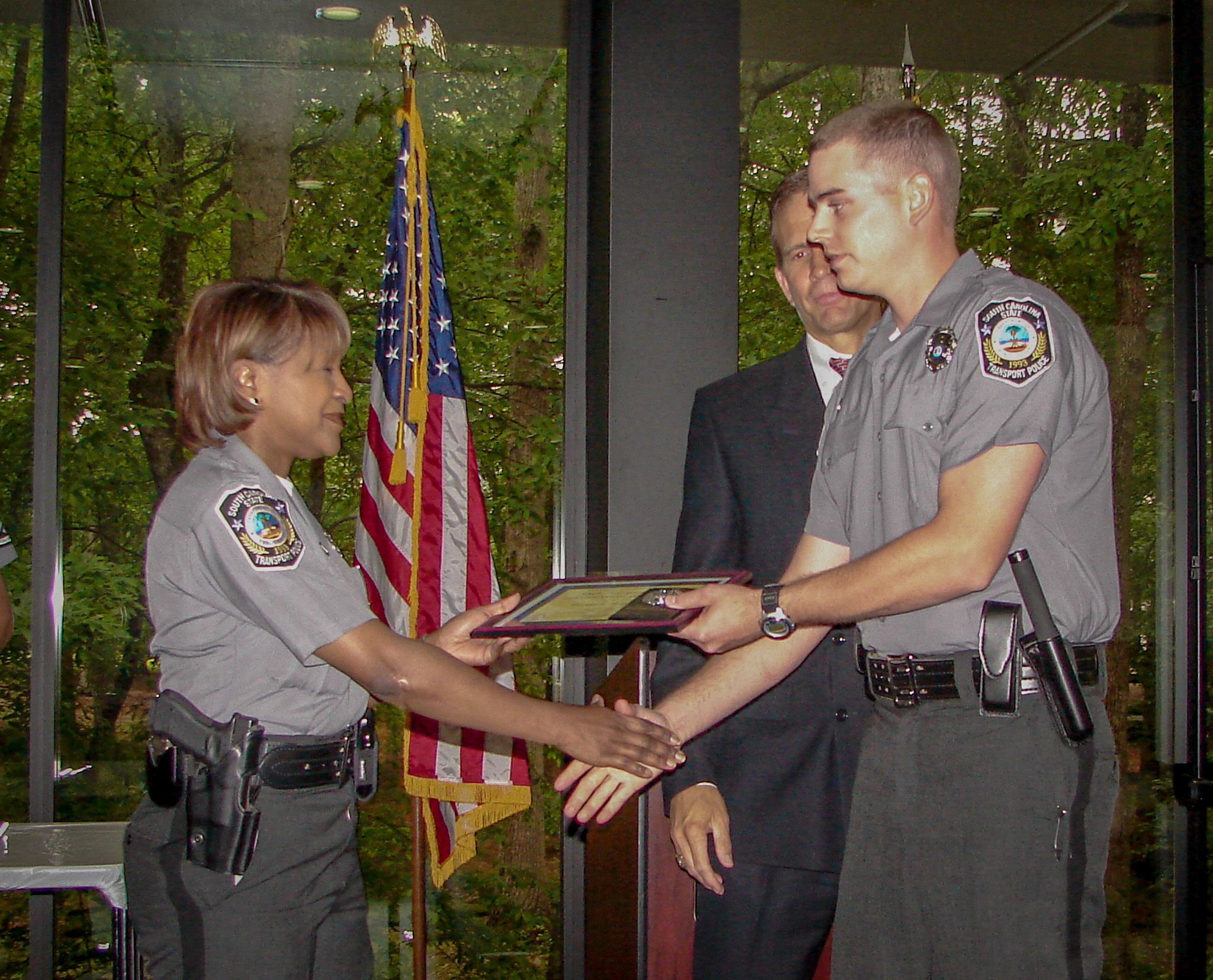 Captain Heitzenrater receiving award