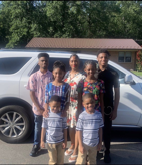 Shameka Jenkins family group photo